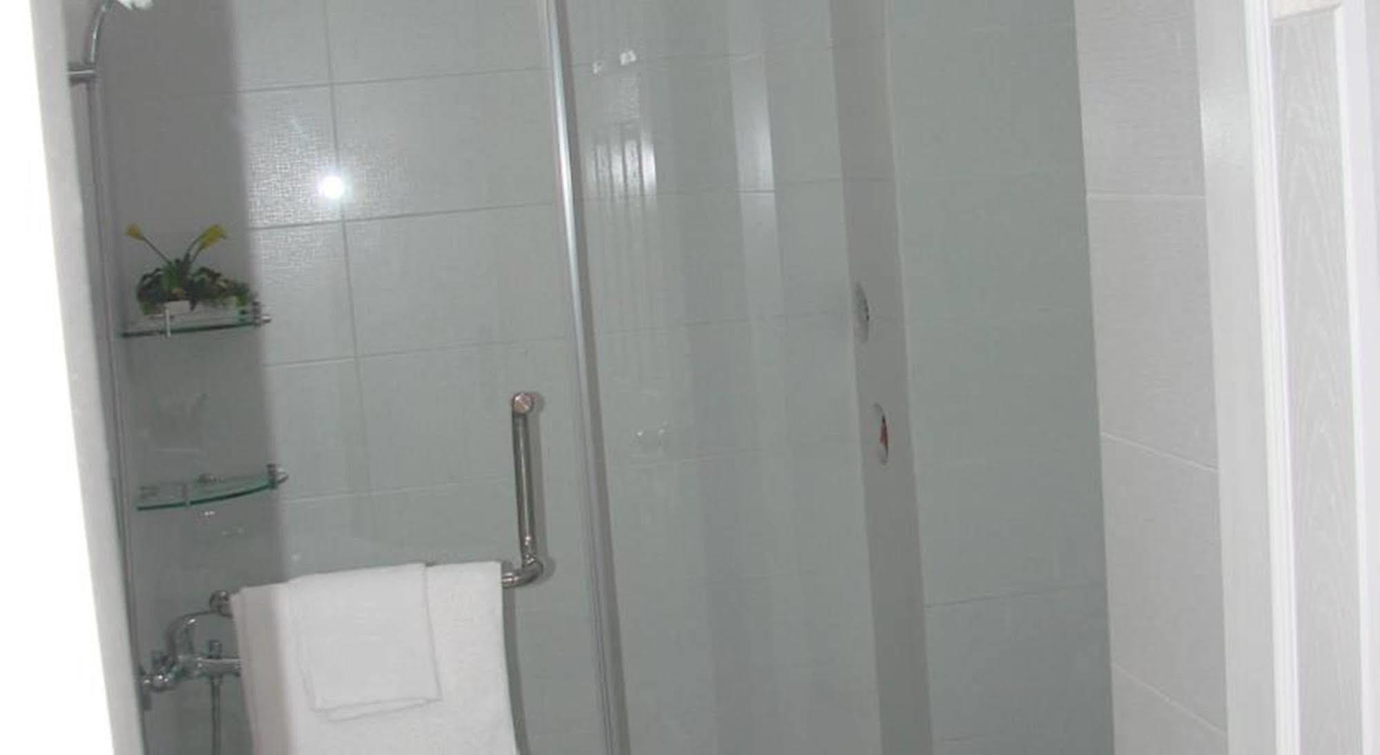 Cat Huy Hotel Ho Chi Minh-byen Eksteriør bilde