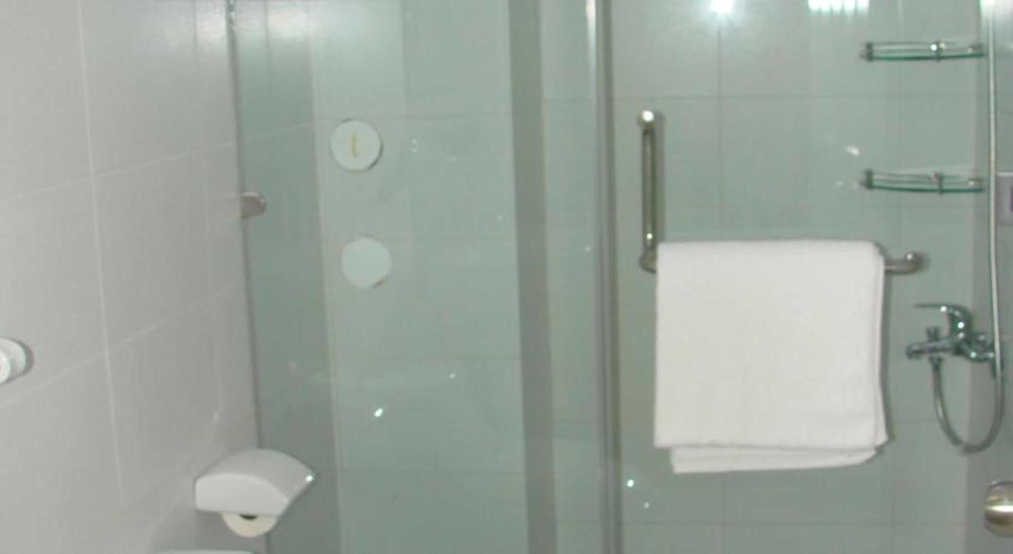 Cat Huy Hotel Ho Chi Minh-byen Eksteriør bilde